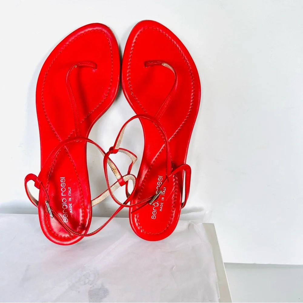 Sergio Rossi red leather flat sandals  38